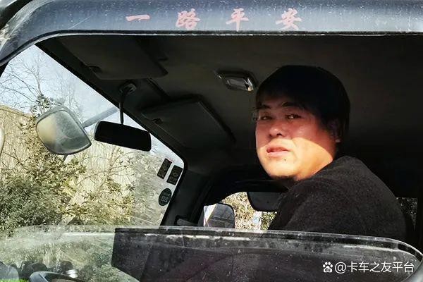赵岳林：开解放J6F，是一种休闲与放松的生活方式｜卡车之友网-有驾