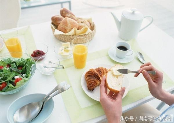 如何增强免疫力？饮食原则与生活作息是关键
