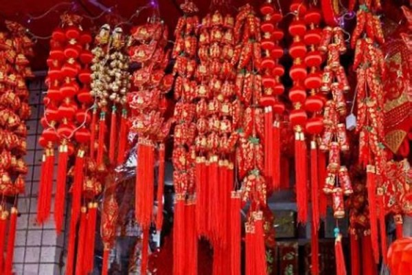 探究风水学：卫生间挂红辣椒的化解之道