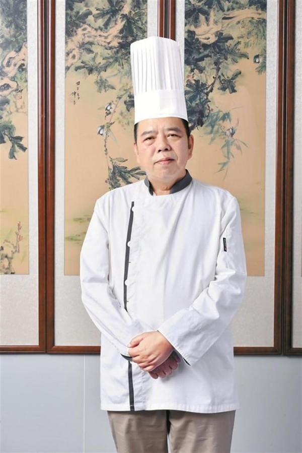 27天涨粉百万 月均收入近2万：中国烹饪大师在快手迎来第二春？