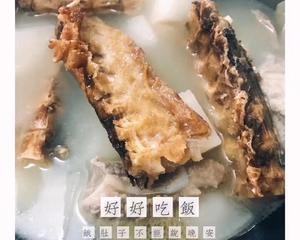 鳕鱼骨补钙汤---全家补钙必备的做法 步骤3