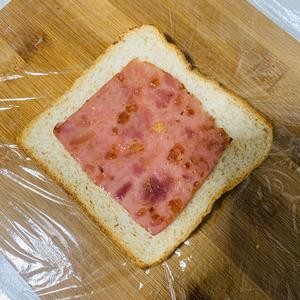快手早餐三明治的做法 步骤7