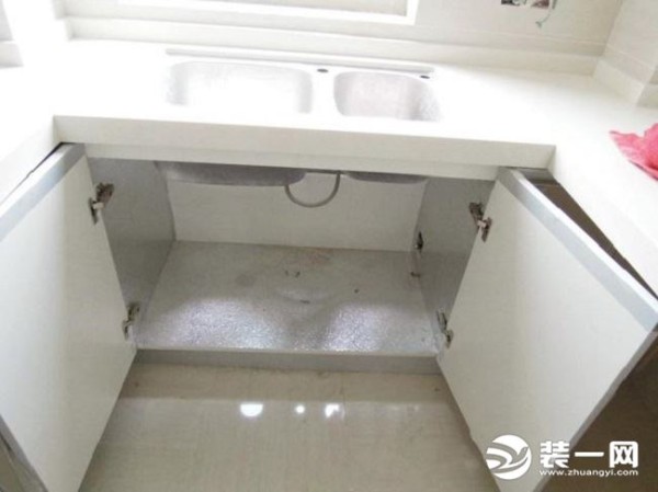 橱柜防潮用什么好