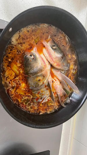 红焖鱼头的做法 步骤4