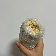 传统粢饭团(甜夹咸口味)