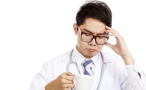 老年人吃什么营养品 老年人补充什么营养好 老年人要补充的维生素