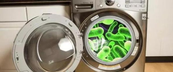 洗衣机清洗和保养指南（让你的洗衣机永葆清洁和高效——如何正确清洗和保养你的洗衣机） 第1张