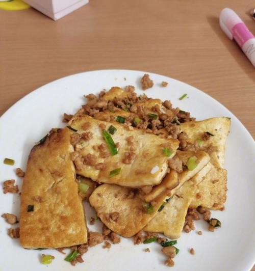 学会以新米煮饭，享受健康美味（打造营养丰富的家庭餐桌）