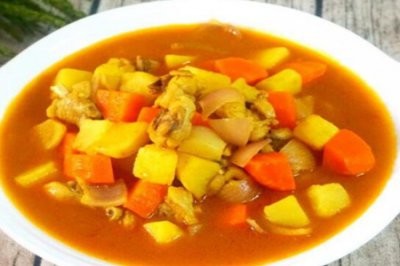咖喱鸡肉土豆怎么做好吃 咖喱鸡肉土豆的做法家常