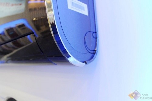 格力 KFR-26GW/(26561)FNBa-2侧面超薄设计线条