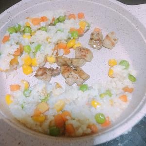 宝宝辅食—鹅肝炒饭的做法 步骤7