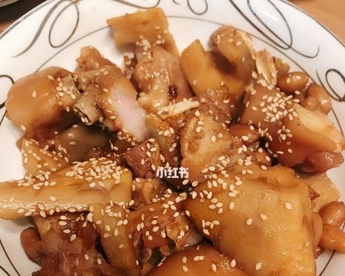 厨房秘籍（用莲藕和鸡肉做出的健康料理）