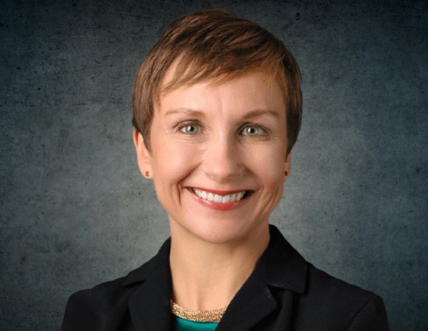 Portrait of Dr. Jennifer McQuade