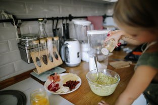 宝贝营养餐桌，儿童成长的美味密码——科学配餐指南