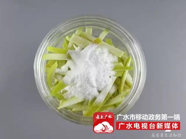 洗洁精用完别买了，在家自制一瓶，无毒还更好用，赶紧试试！