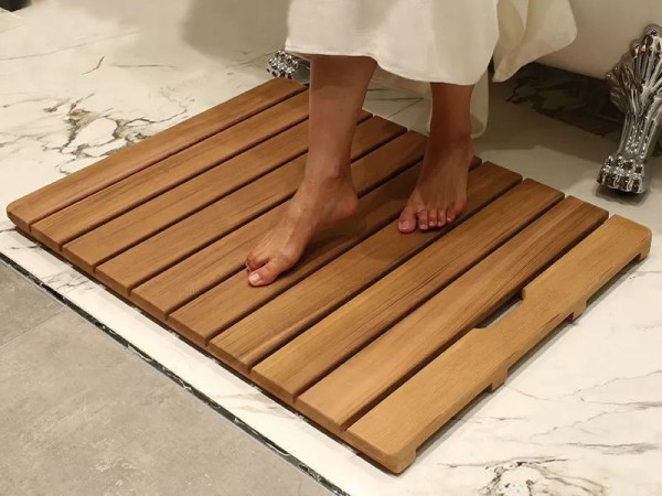 Bathroom Mat: Buying Guide, Cleaning and Usage Tips