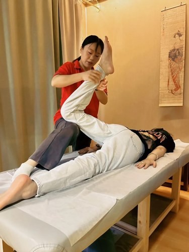 怎么没人告诉我，专业运动拉伸按摩这么爽！