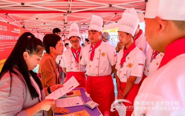 成人短期烹饪培训班,陕西新东方烹饪速成培训