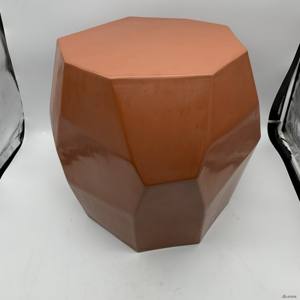 多棱墩，44×44cm，现代