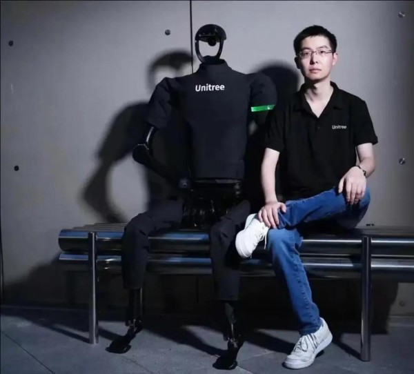 惊呆了！王兴兴宣布：机器人3年后普及全行业，生活将彻底变样！