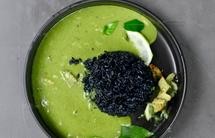 纯净的手工青咖喱/泰国绿咖喱鸡配乌米饭Homemade Gang Kiew Wan with Leaves Colored Black Rice·黑色食物集(4)