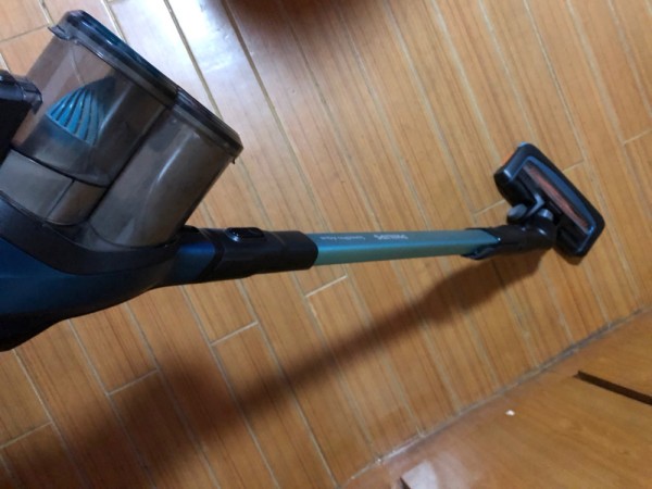 选吸尘器认准这几点，做家务轻松又享受