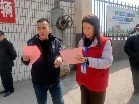 济宁市任城区南张街道红星西路社区开展“践行节水新理念 共享文明新生活”宣传活动
