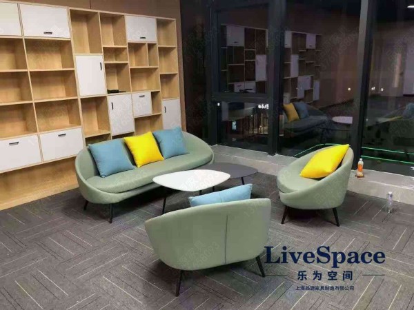 浦东新区某律师事务所办公家具定制案例