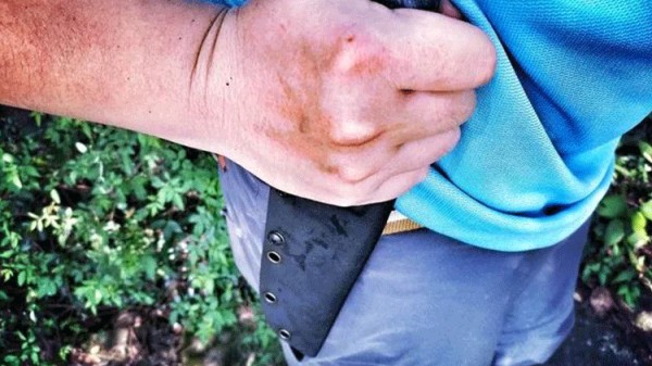阿尔法战术生存刀实战测评29