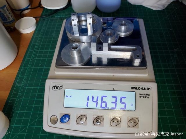 手工DIY汽车轻量化实验-重力势能小车-有驾