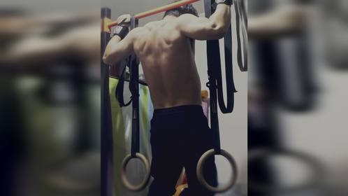 诚于中，形于外