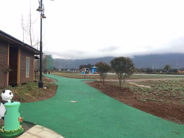 山东省泰安市沥青路面修补胶施工