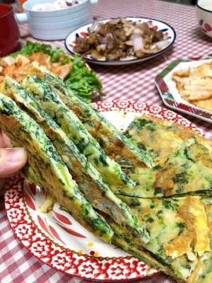 菠菜鸡蛋饼 超级简单 家常快手菜 早餐首选✌的做法 步骤16