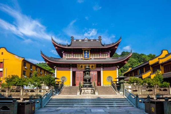 室内风水学，打造和谐家居环境的艺术