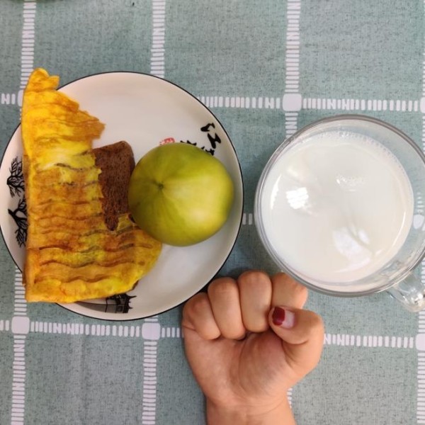 营养均衡早餐~全麦面包的做法