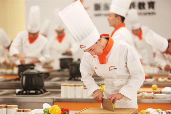 新东方烹饪学校短期烹饪培训班都学什么