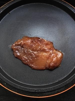 5分钟早餐之全麦鸡胸肉三明治的做法 步骤5