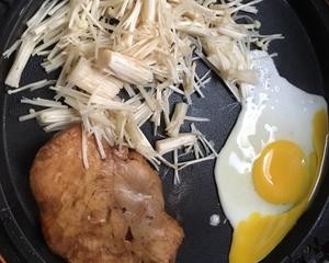 5分钟早餐之全麦鸡胸肉三明治的做法 步骤6