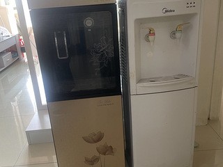 出二个饮水机50一个嘉兴市区自提13325936680
