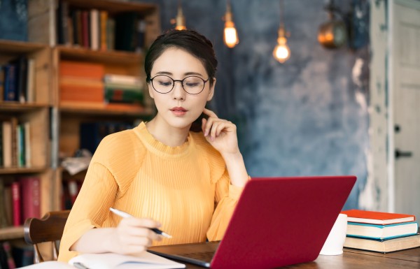 英语速成法自学：高效提升英语能力的自我修炼之道