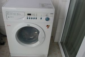 滚筒洗衣机常见故障及维修方法