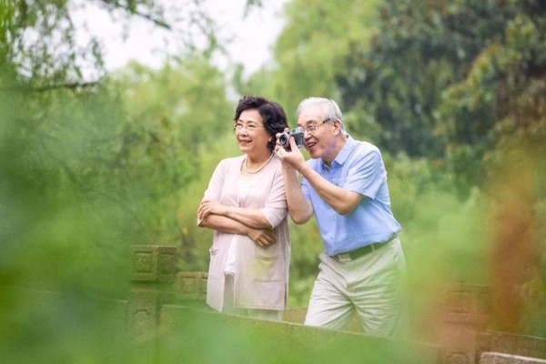 老年生活图片 闺蜜老年生活图片
