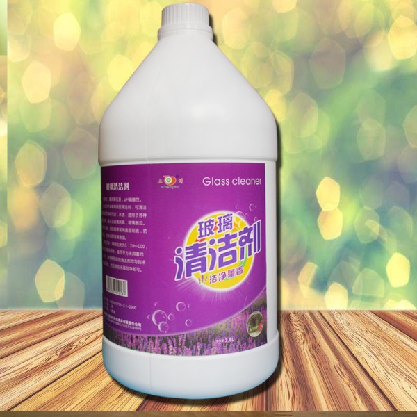 玻璃清洁剂