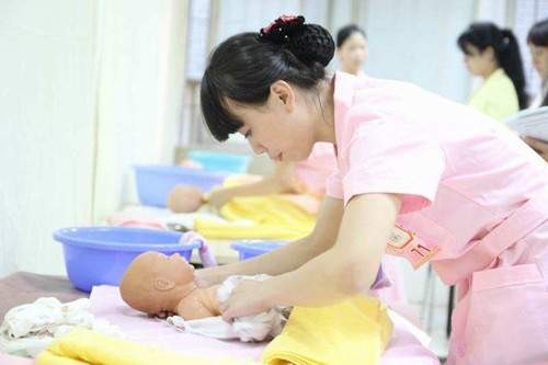 沛县正规月嫂培训联系方式速成班教学