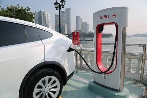 三分钟搞懂新能源汽车：从菜鸟到入门只需这篇！-有驾