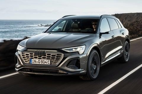 2025 年 10 款最佳家用电动汽车：实用，且拥有巨大的后备箱-有驾