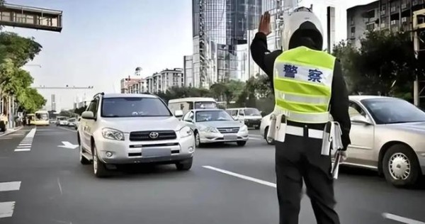 车上加装这3种东西等于在慢性自杀？好看不好用，新手注意-有驾