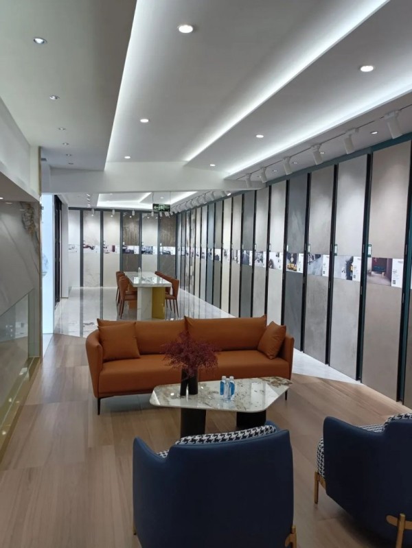 罗曼缔克瓷砖文山店：融合美学与实用性的探索！_3