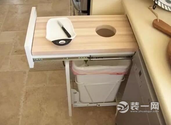 家用隐藏垃圾桶安装效果图