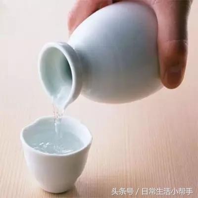 生活小常识妙招：日常用品被忽略的功能，几秒让你长姿势个个用的上